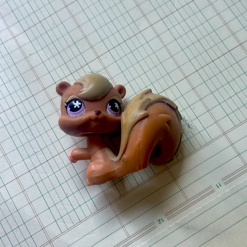 Littlest Per Shop squirrel